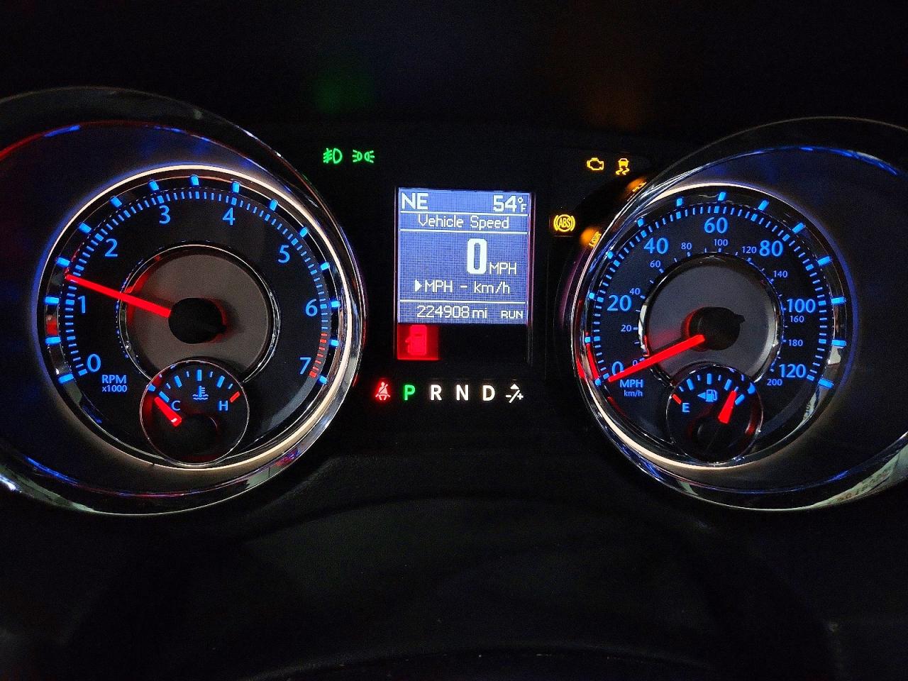 2013 CHRYSLER TOWN & COUNTRY TOURING photo 9