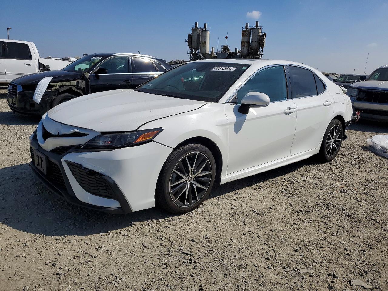 2021 TOYOTA CAMRY