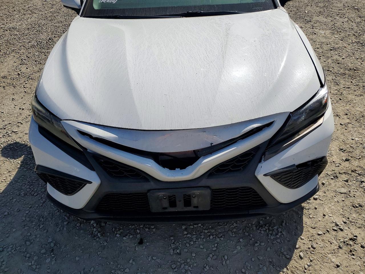 2021 TOYOTA CAMRY SE photo 11