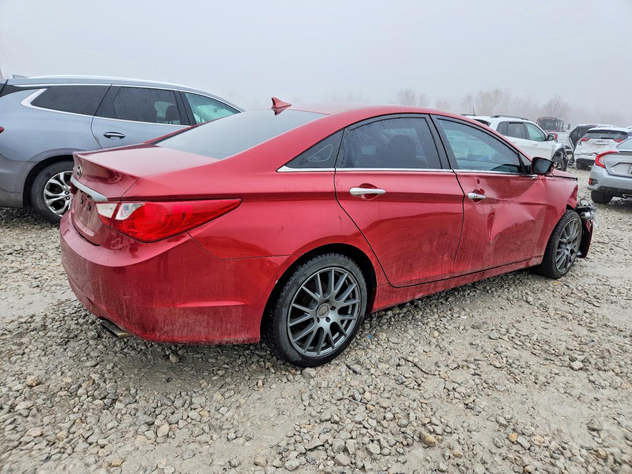 2011 HYUNDAI SONATA SE photo 3