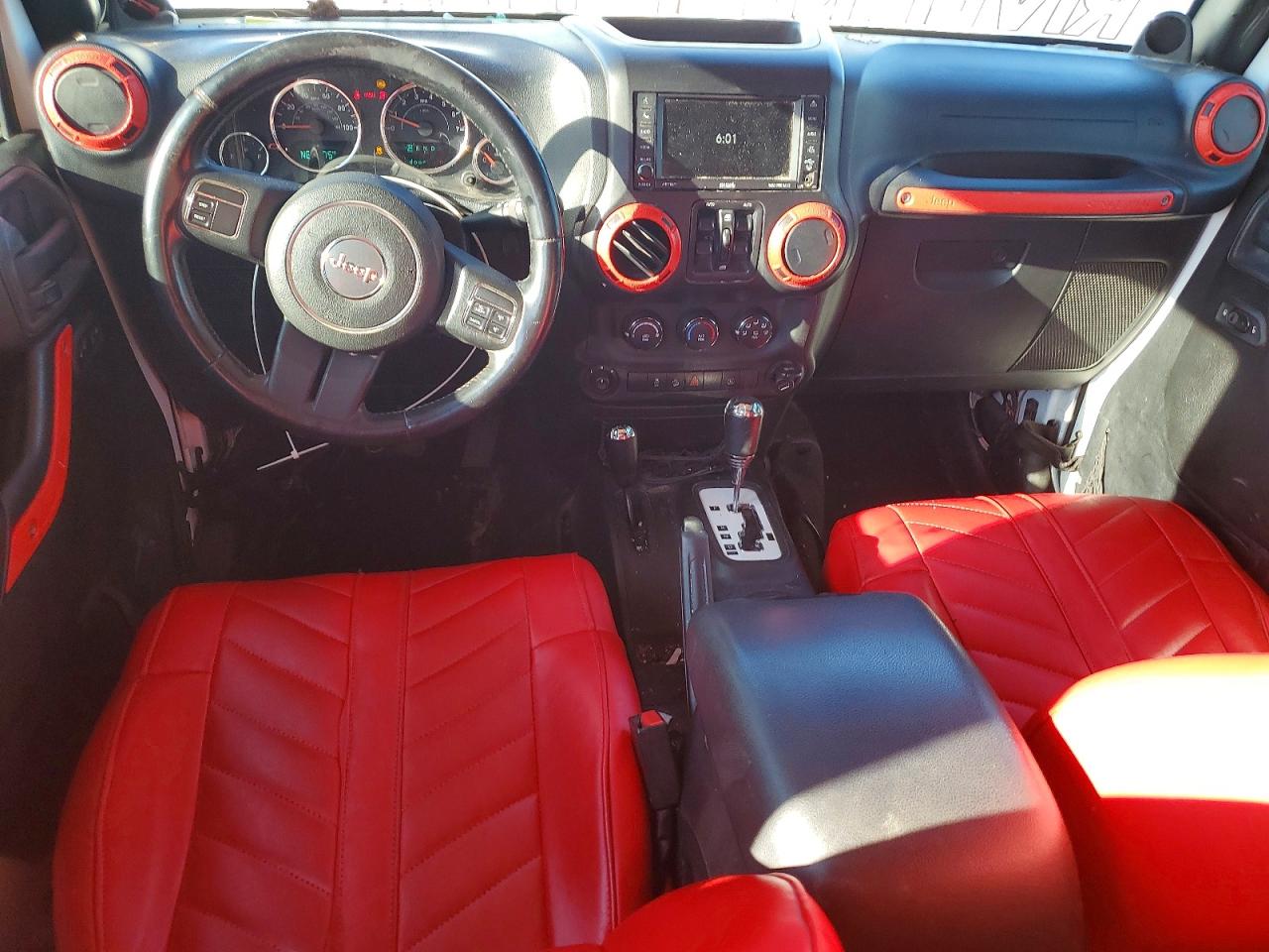 2012 JEEP WRANGLER UNLIMITED SAHARA photo 15