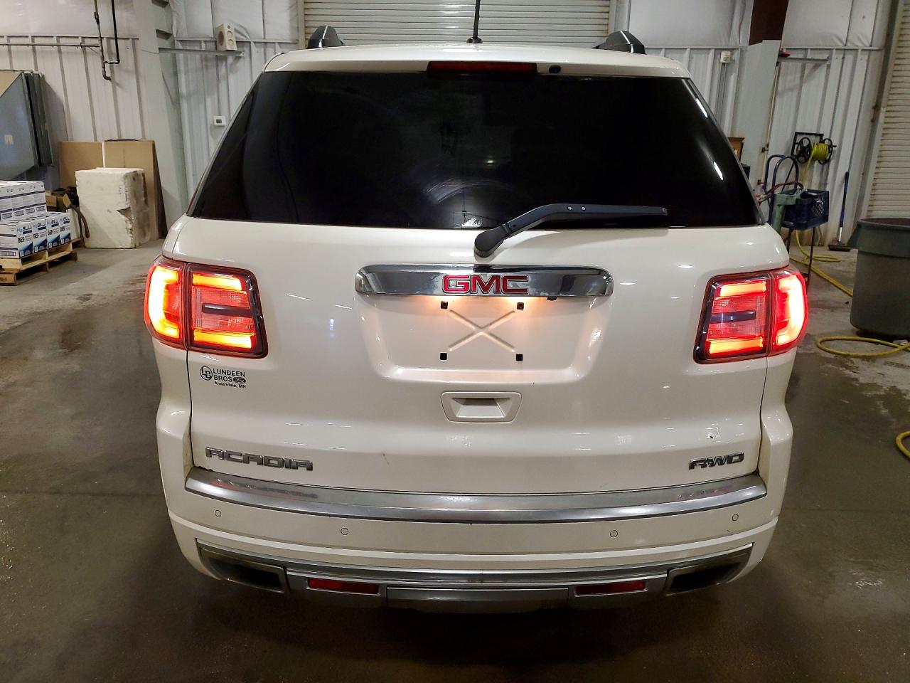 2014 GMC ACADIA DENALI photo 6