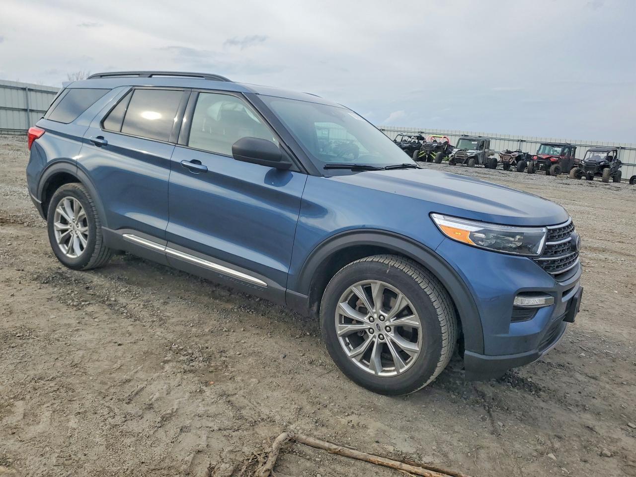 2020 FORD EXPLORER XLT photo 10