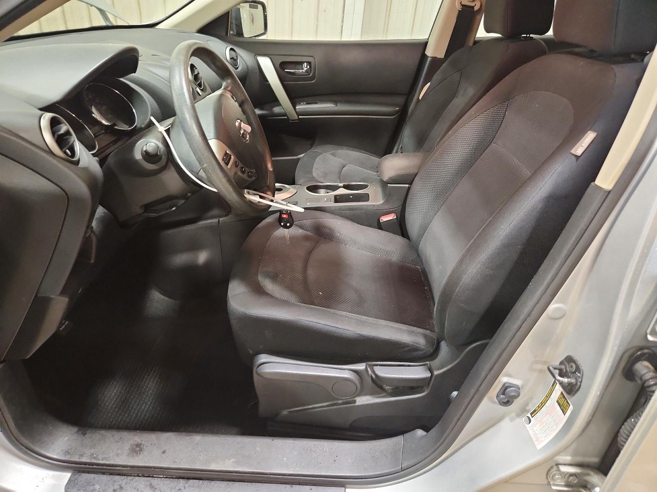 2015 NISSAN ROGUE SELECT S photo 19