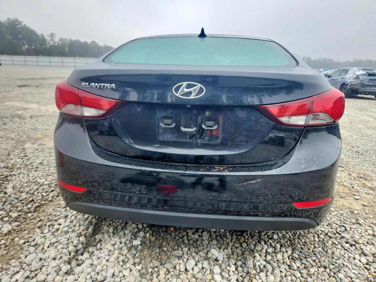 2014 HYUNDAI ELANTRA SE photo 6