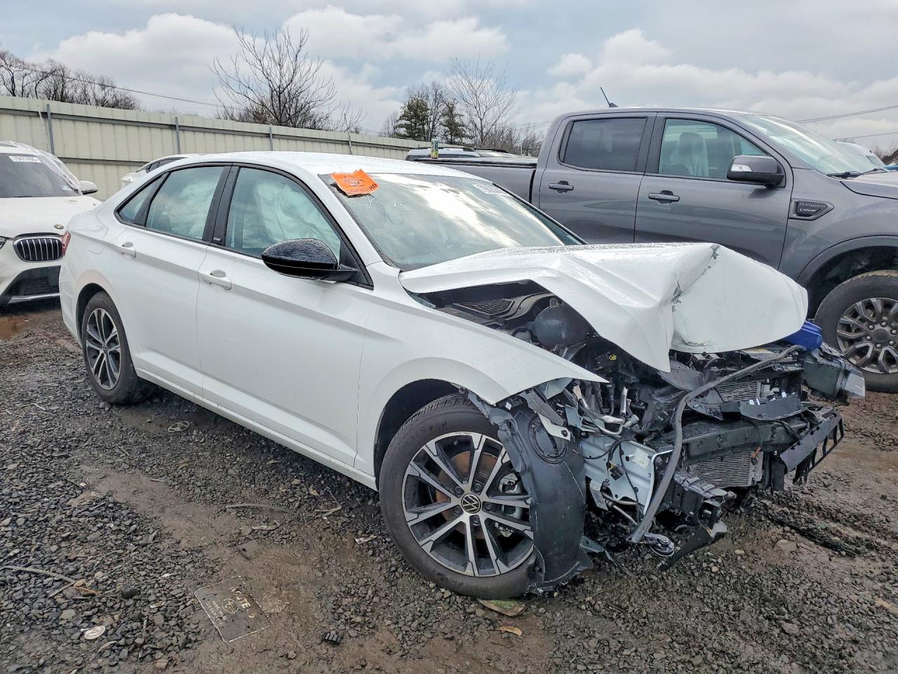 2025 VOLKSWAGEN JETTA SPORT photo 4