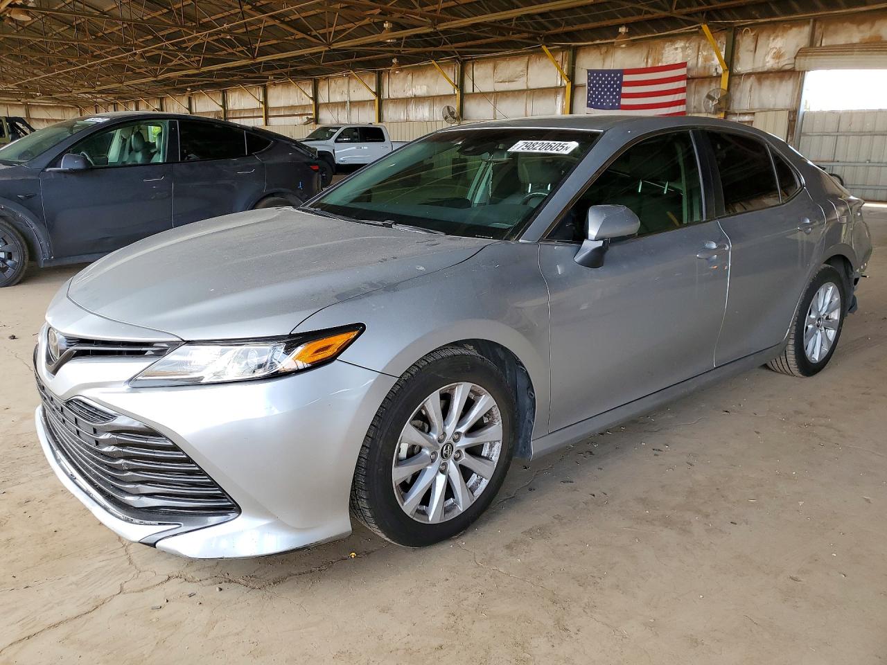 2018 TOYOTA CAMRY