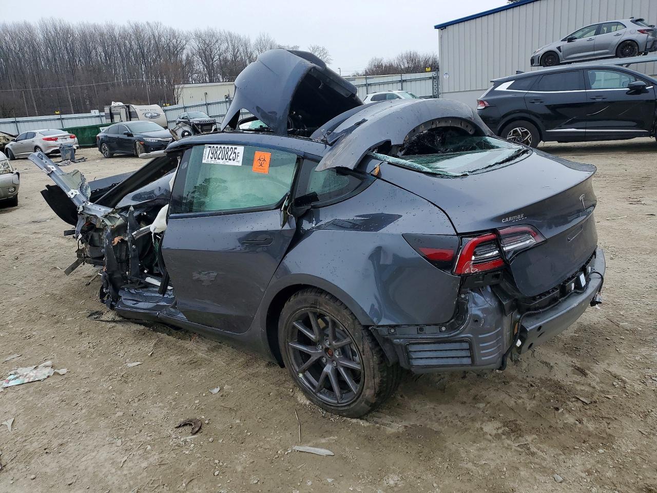 2022 TESLA MODEL 3 photo 3