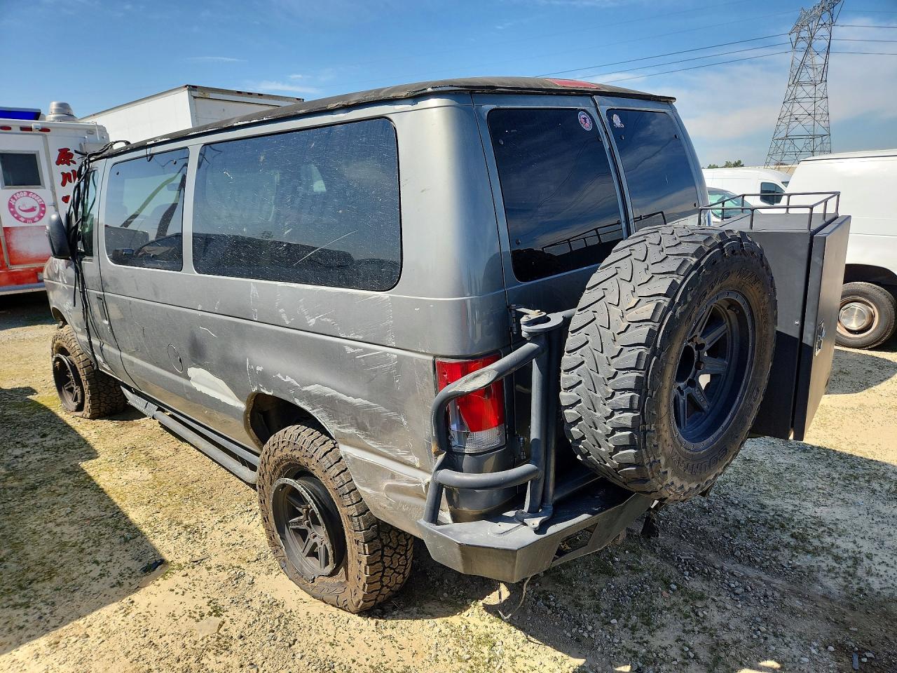 2007 FORD ECONOLINE E350 SUPER DUTY WAGON photo 3