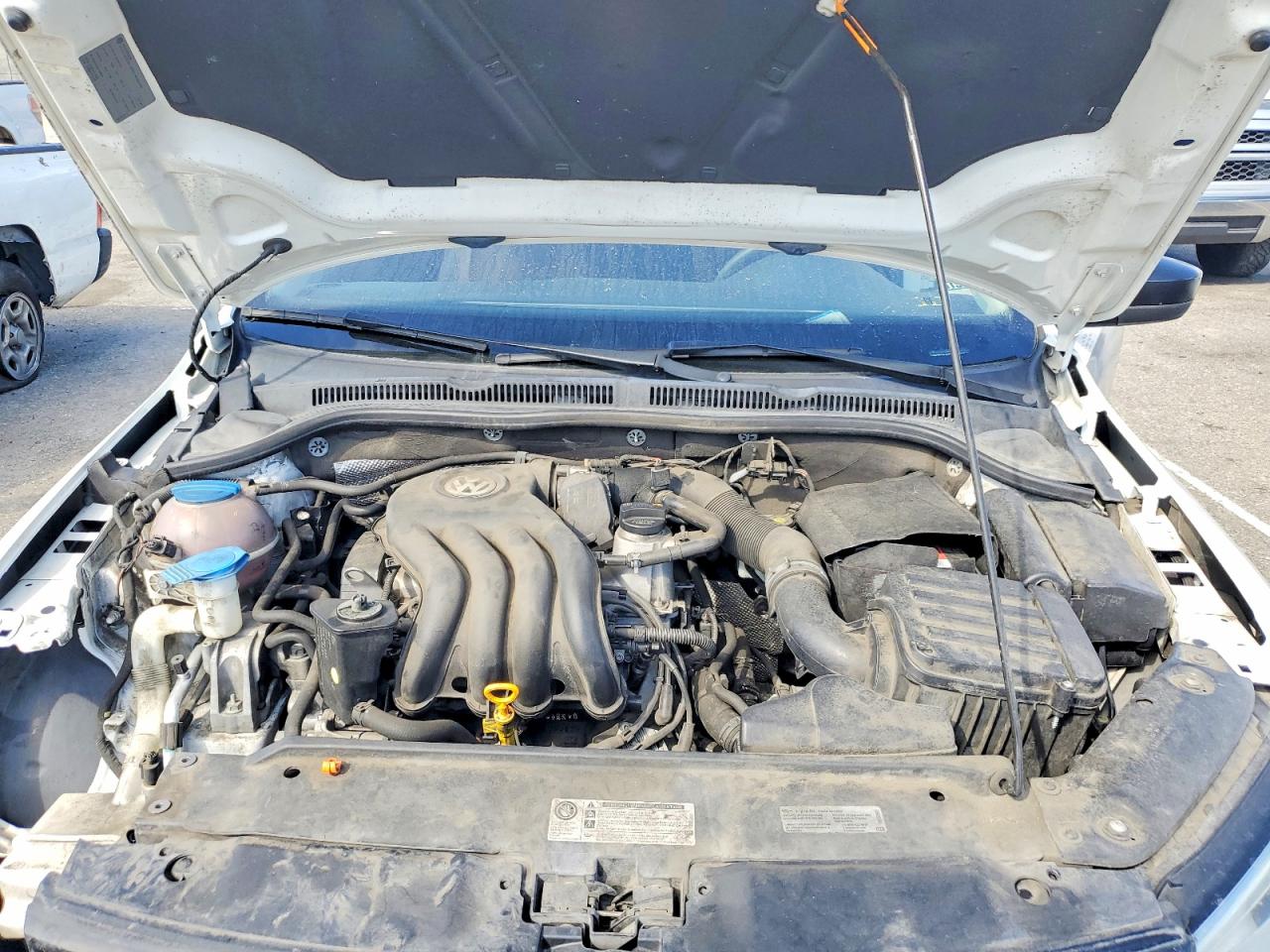 2013 VOLKSWAGEN JETTA BASE photo 11