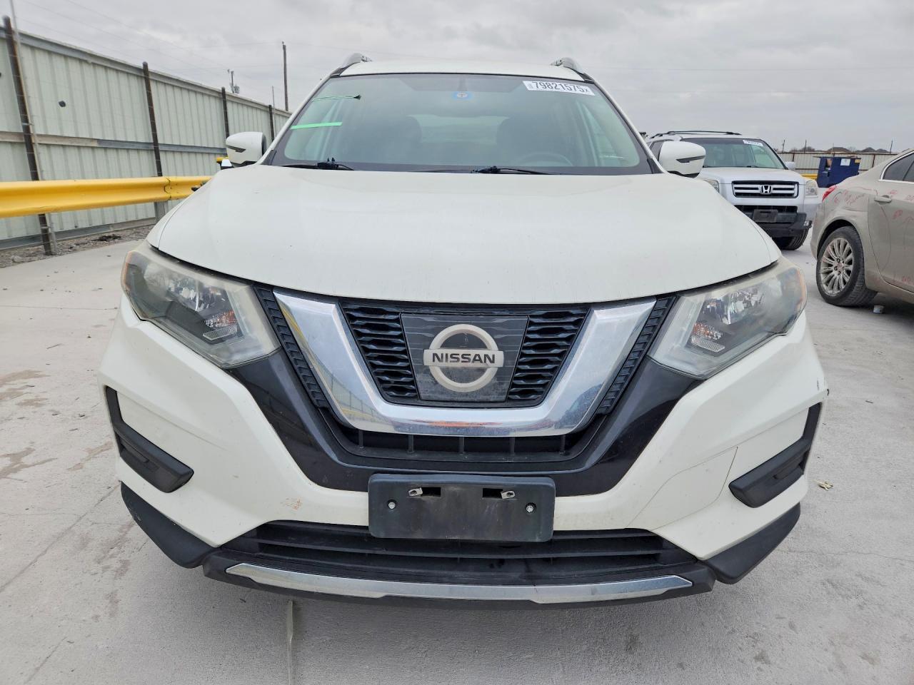 2017 NISSAN ROGUE SV photo 5