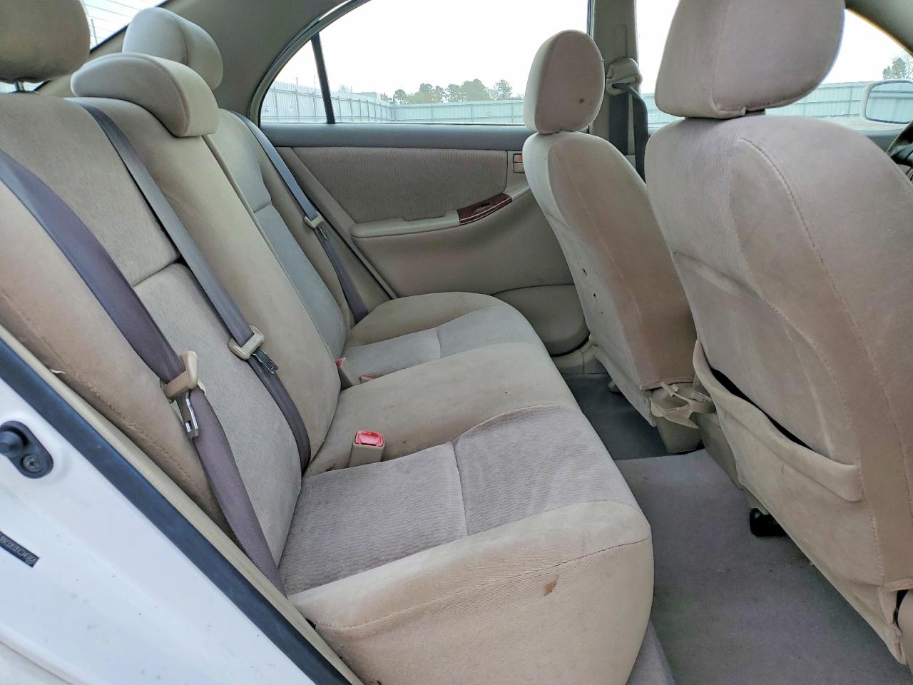 2005 TOYOTA COROLLA LE photo 28