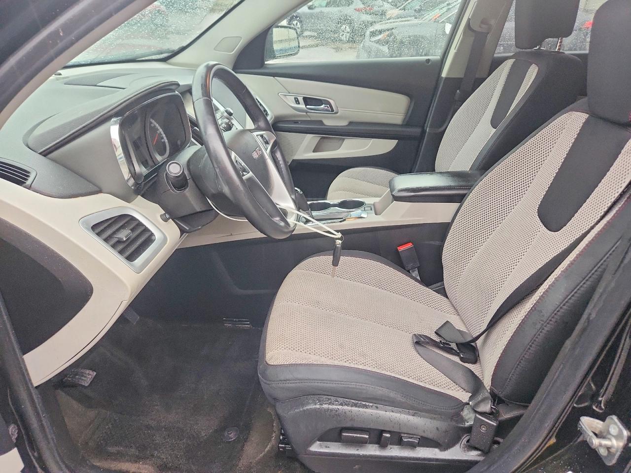 2017 GMC TERRAIN SLE photo 7