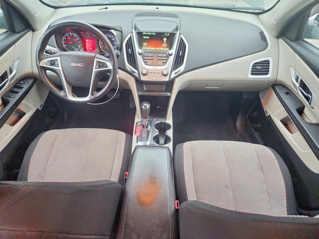 2017 GMC TERRAIN SLE photo 8