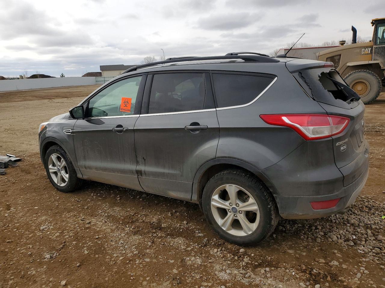 2016 FORD ESCAPE SE photo 4