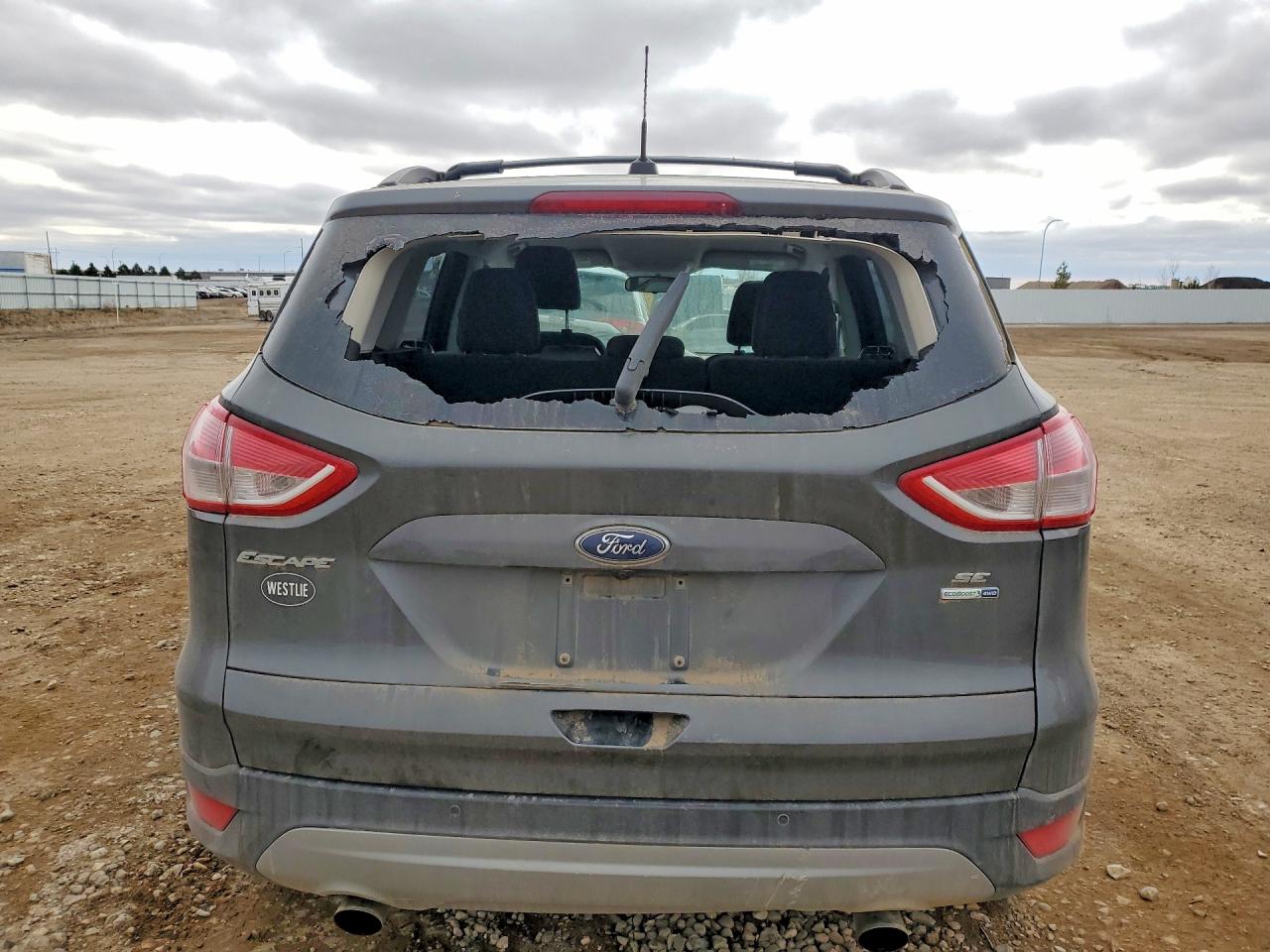 2016 FORD ESCAPE SE photo 16