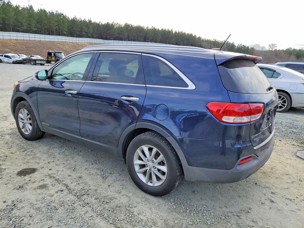 2017 KIA SORENTO LX V6 photo 3