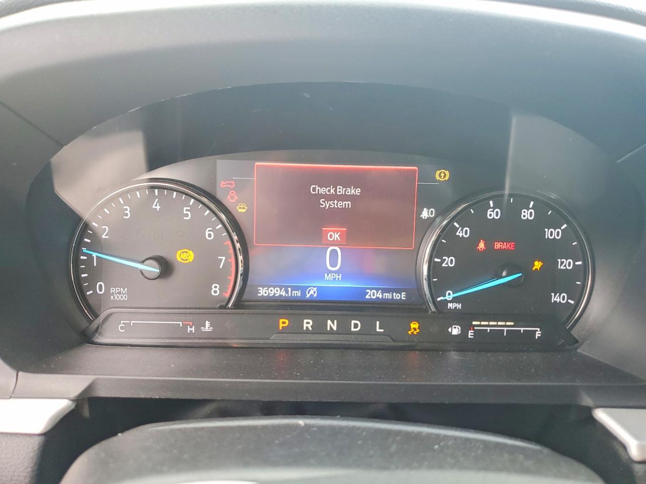 2023 FORD EXPLORER XLT photo 17