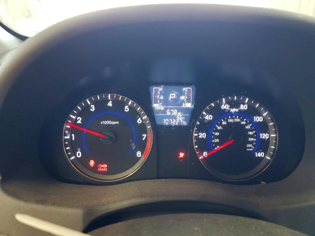 2016 HYUNDAI ACCENT SE photo 9