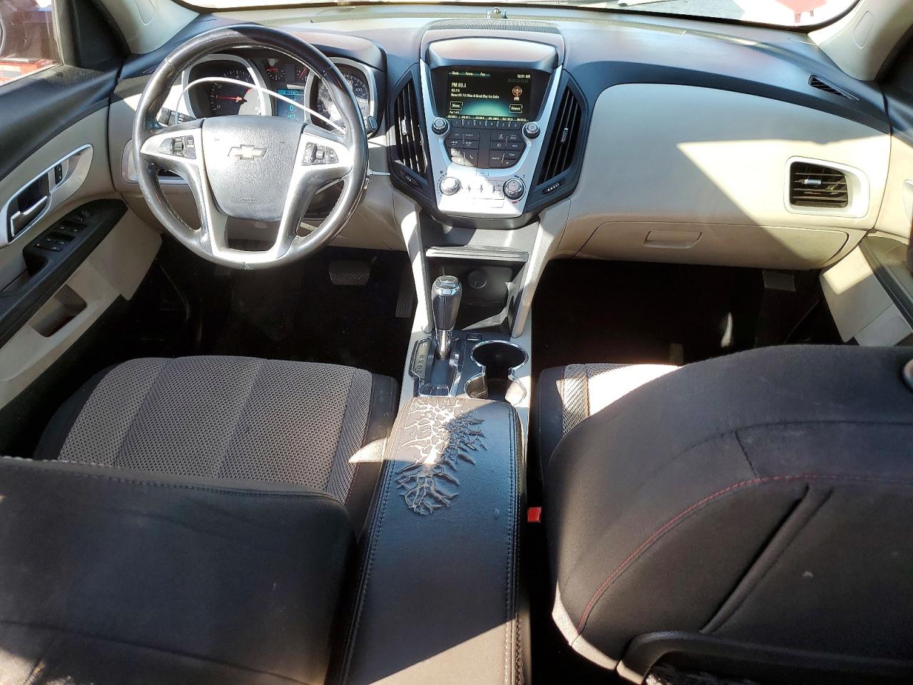2017 CHEVROLET EQUINOX LT photo 22