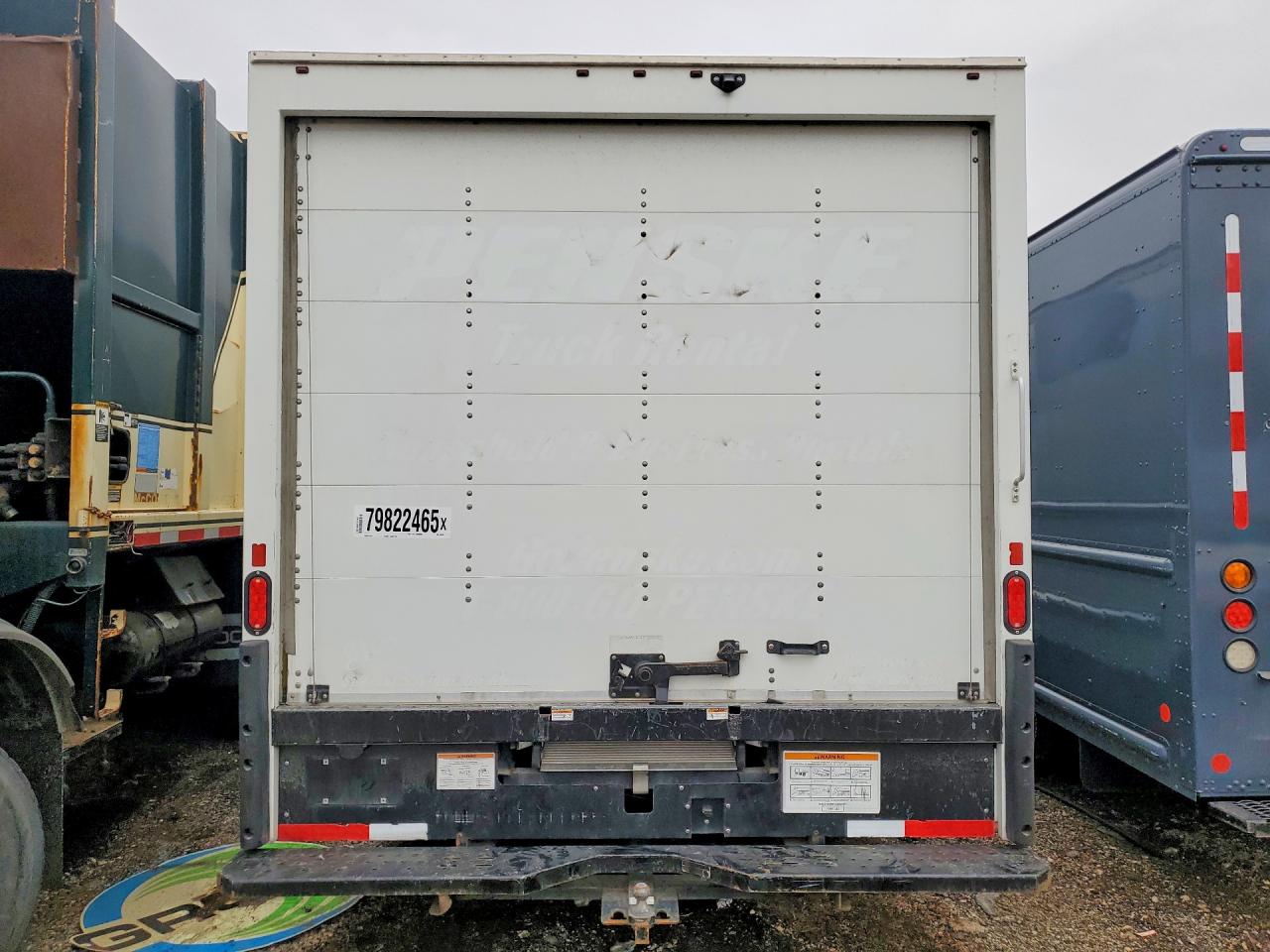 2022 GMC SAVANA BOX TRUCK photo 11