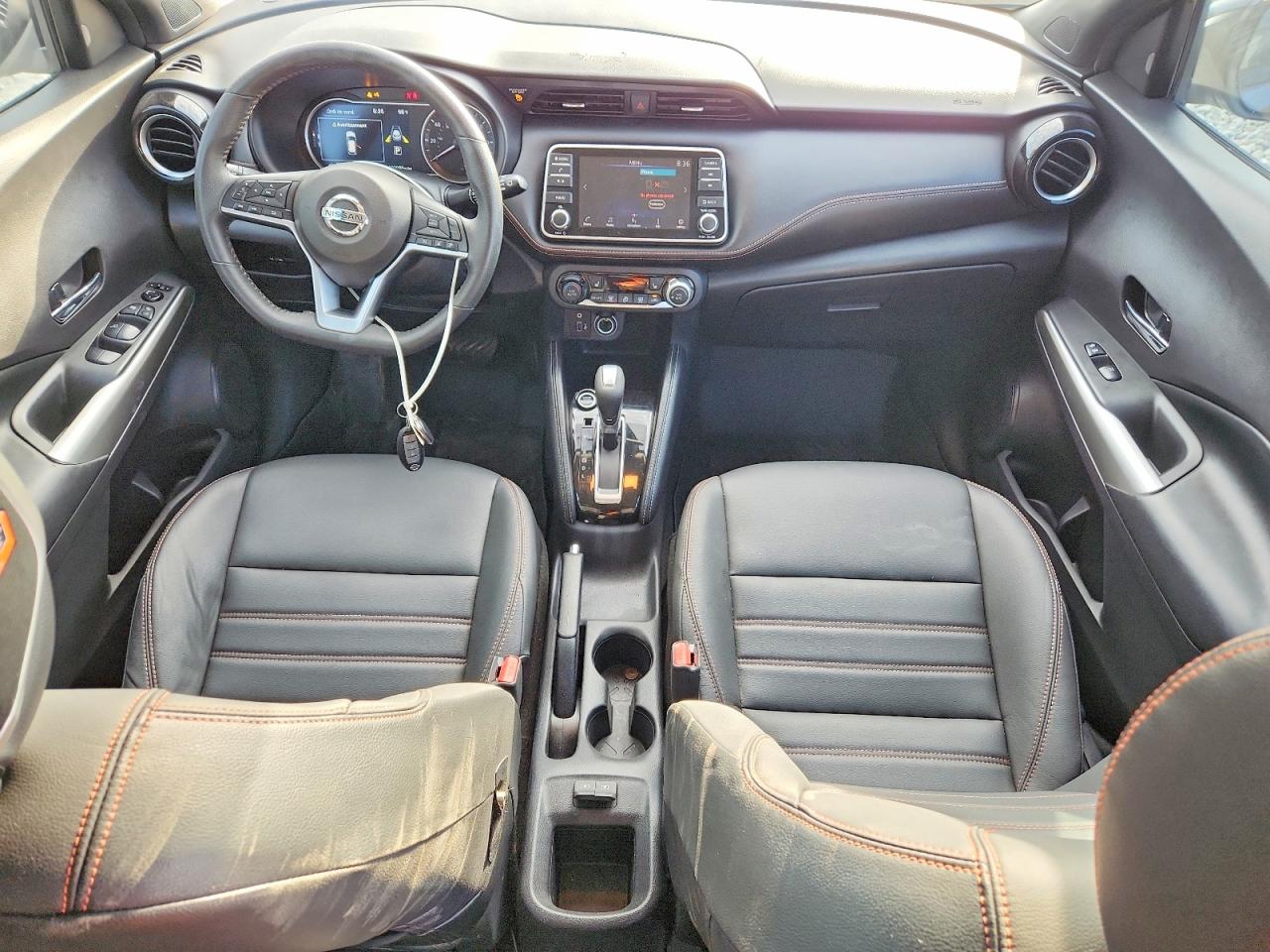 2020 NISSAN KICKS SR photo 15