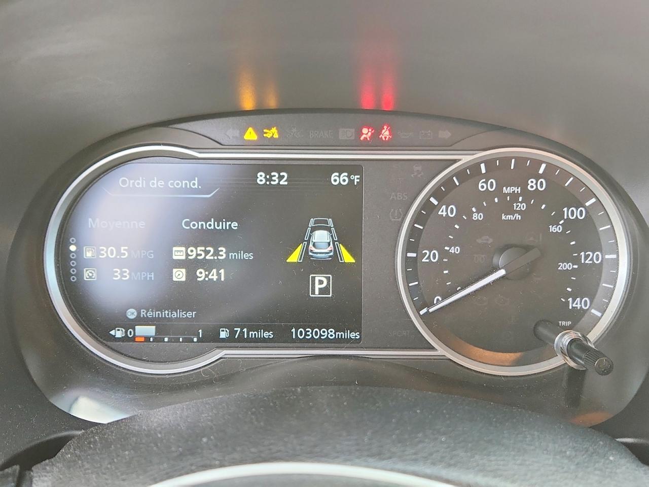 2020 NISSAN KICKS SR photo 17