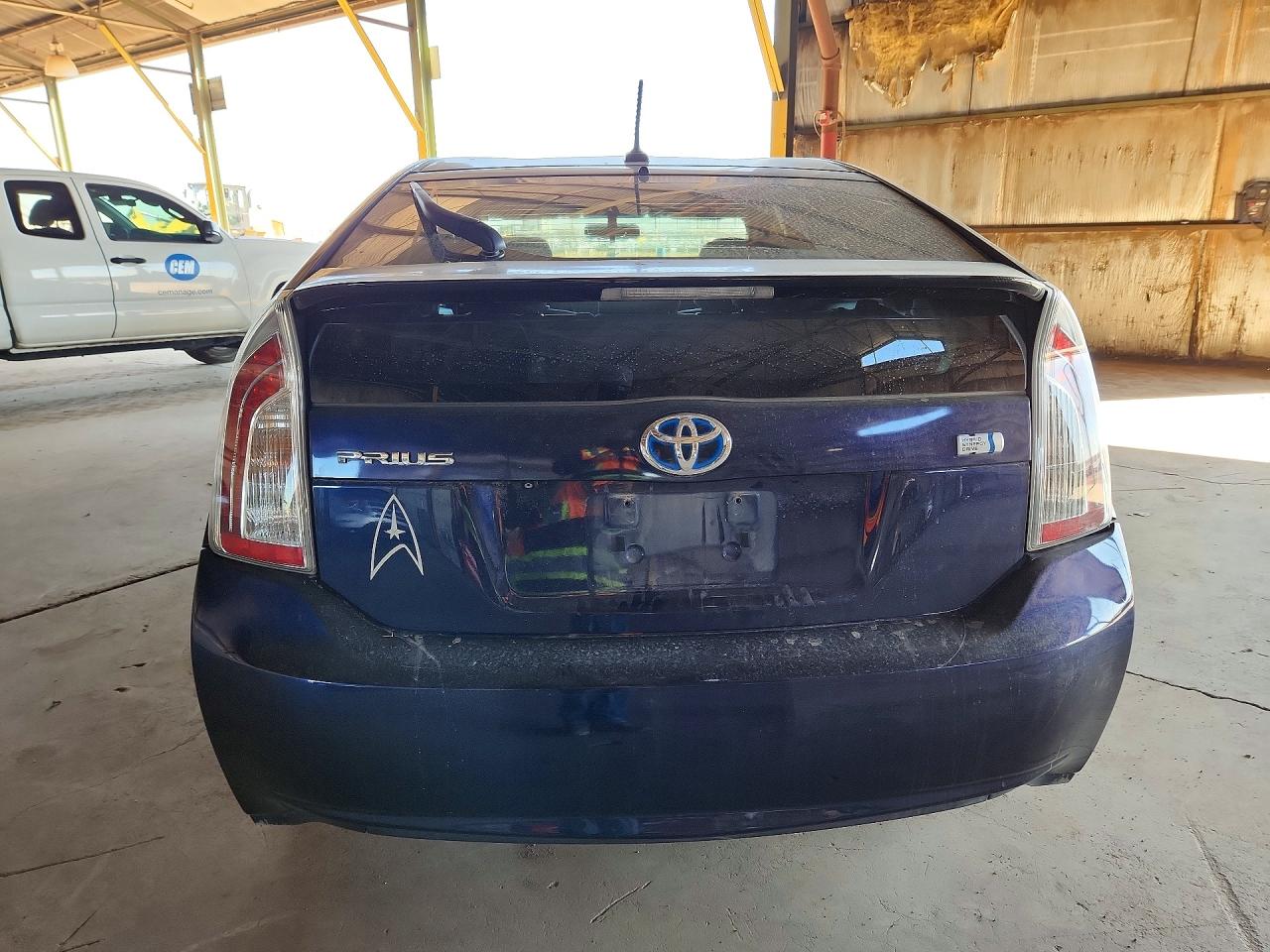 2013 TOYOTA PRIUS THREE photo 6
