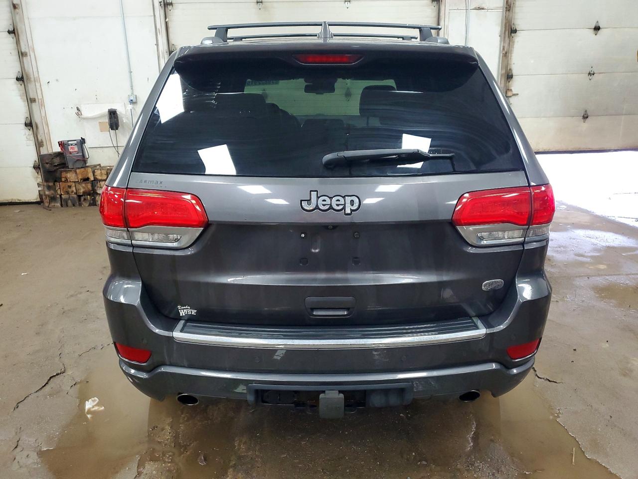 2015 JEEP GRAND CHEROKEE OVERLAND photo 6
