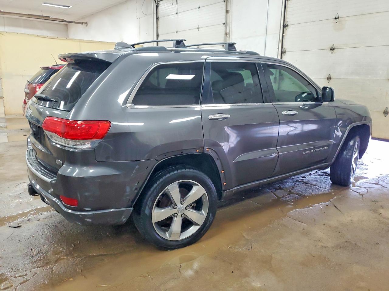 2015 JEEP GRAND CHEROKEE OVERLAND photo 3