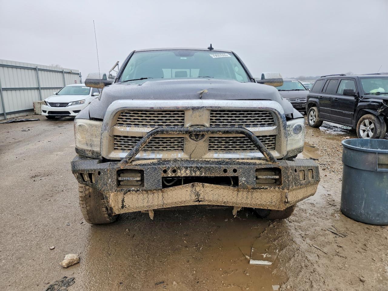 2016 RAM 2500 LARAMIE photo 9