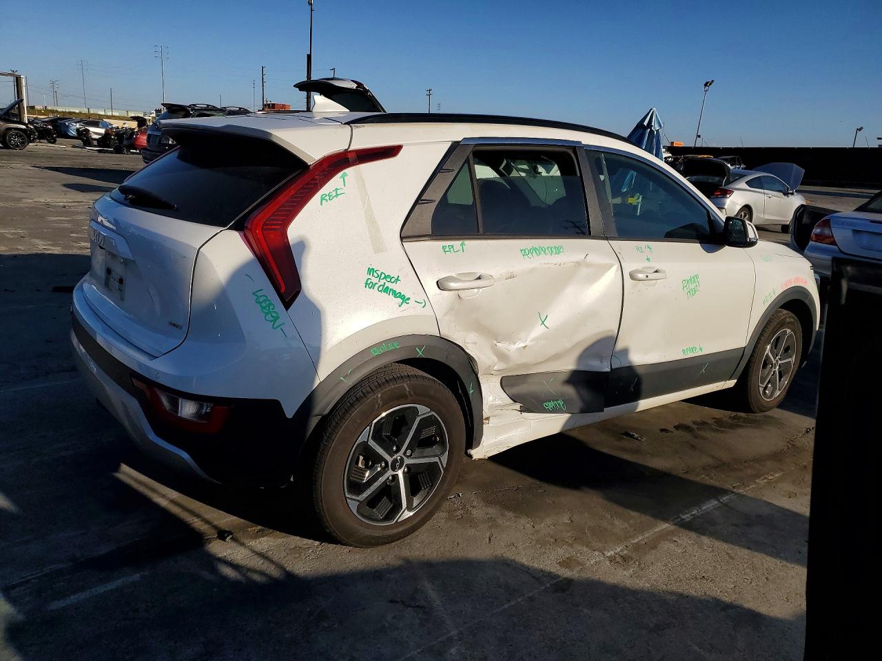 2023 KIA NIRO EX photo 5