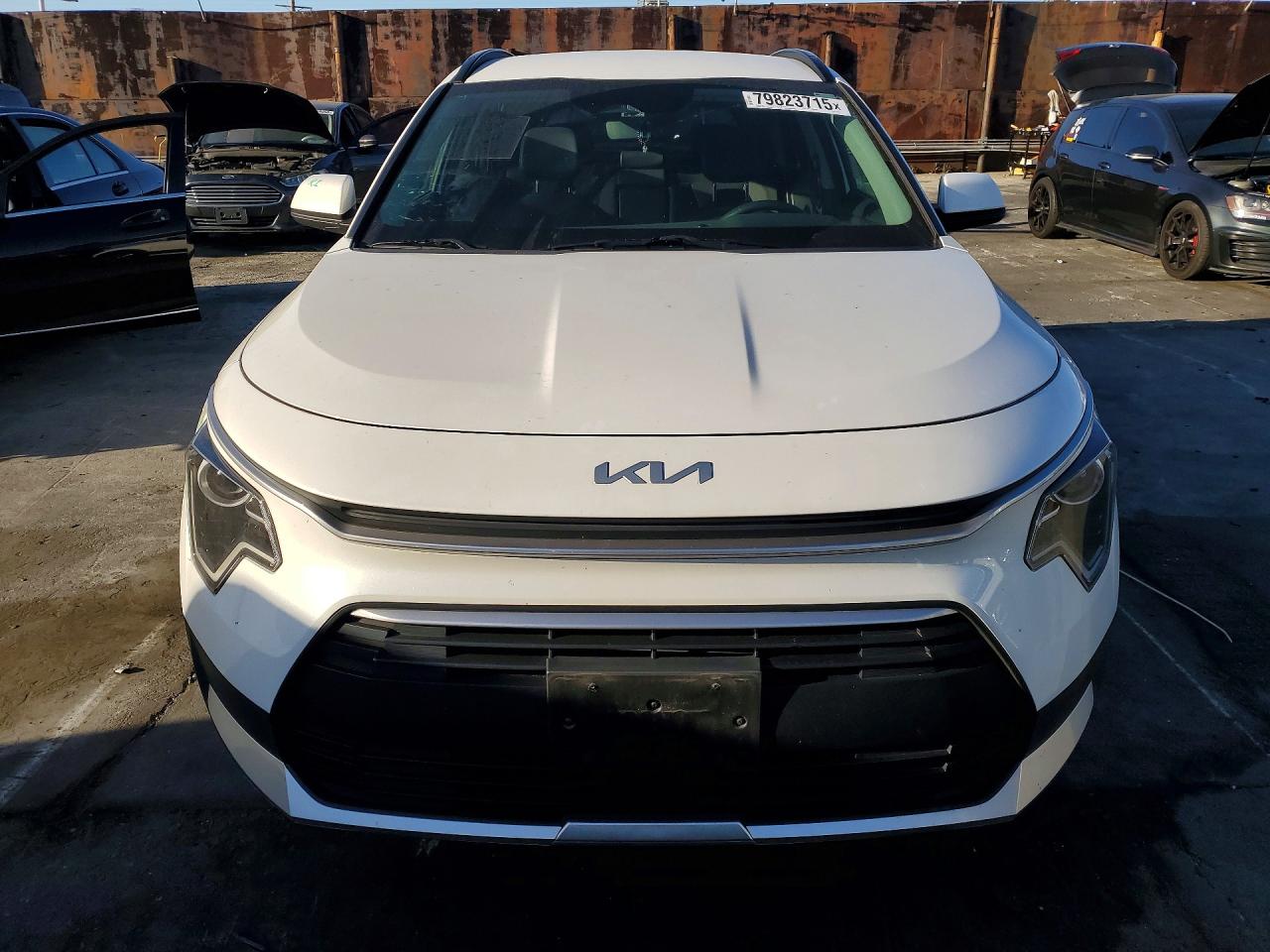 2023 KIA NIRO EX photo 9