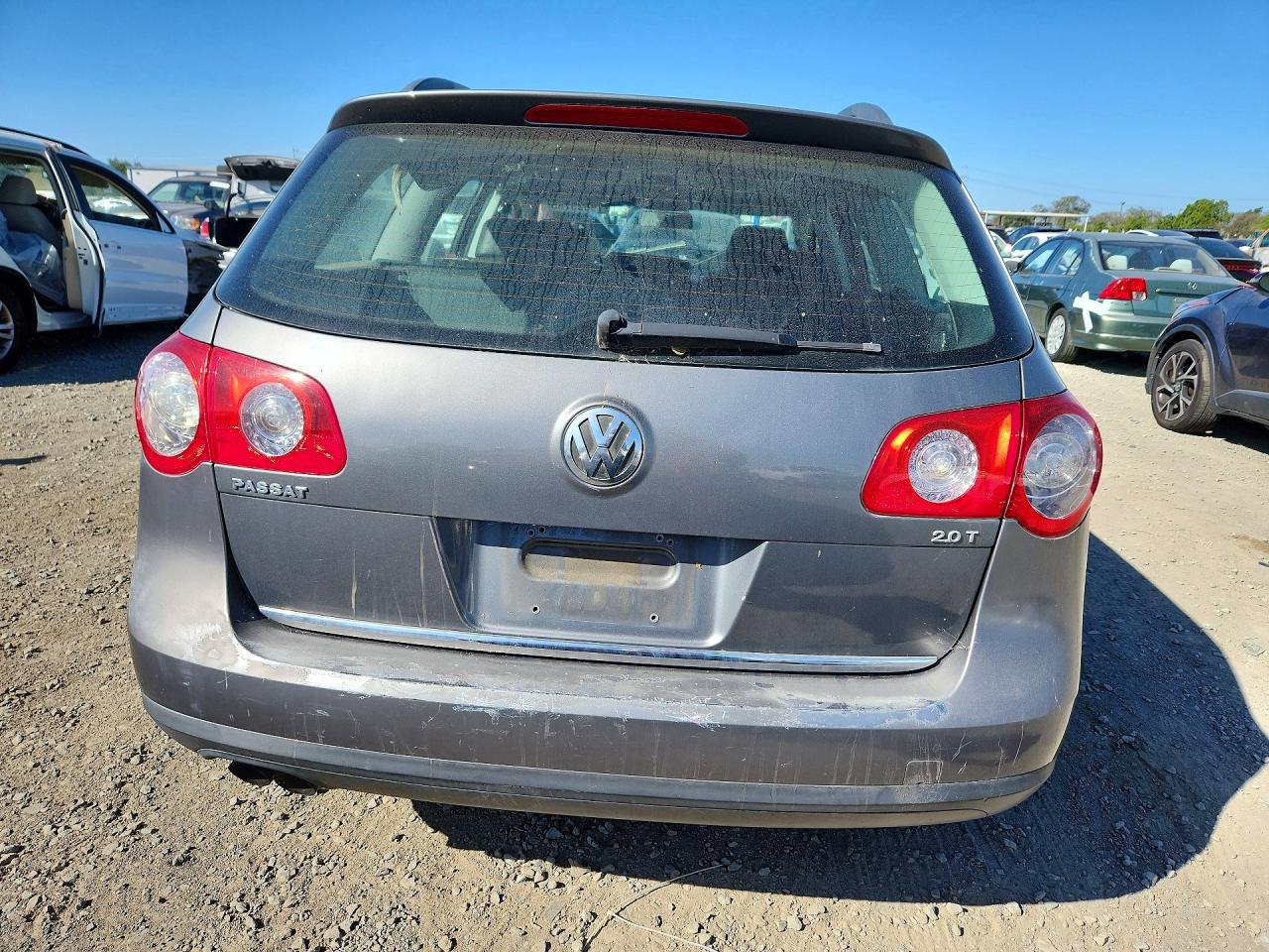 2008 VOLKSWAGEN PASSAT photo 11