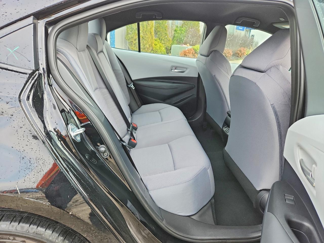 2025 TOYOTA COROLLA SE photo 19