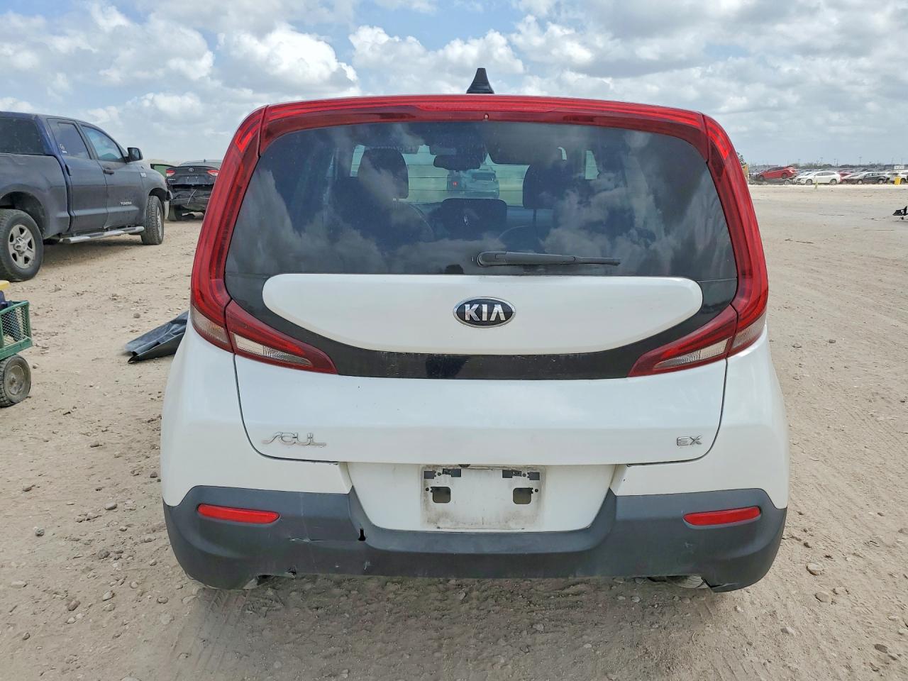 2020 KIA SOUL EX photo 11