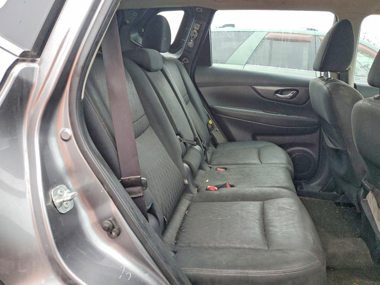 2018 NISSAN ROGUE S photo 19
