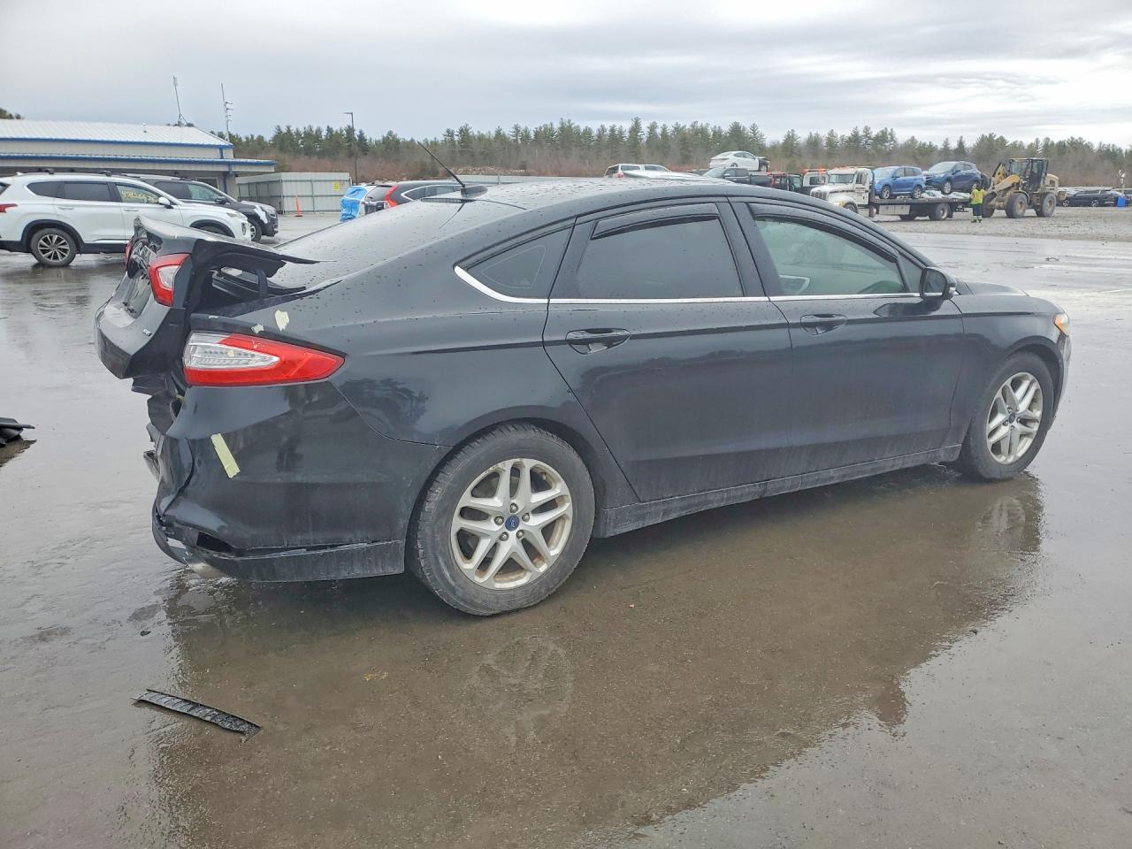 2015 FORD FUSION SE photo 3
