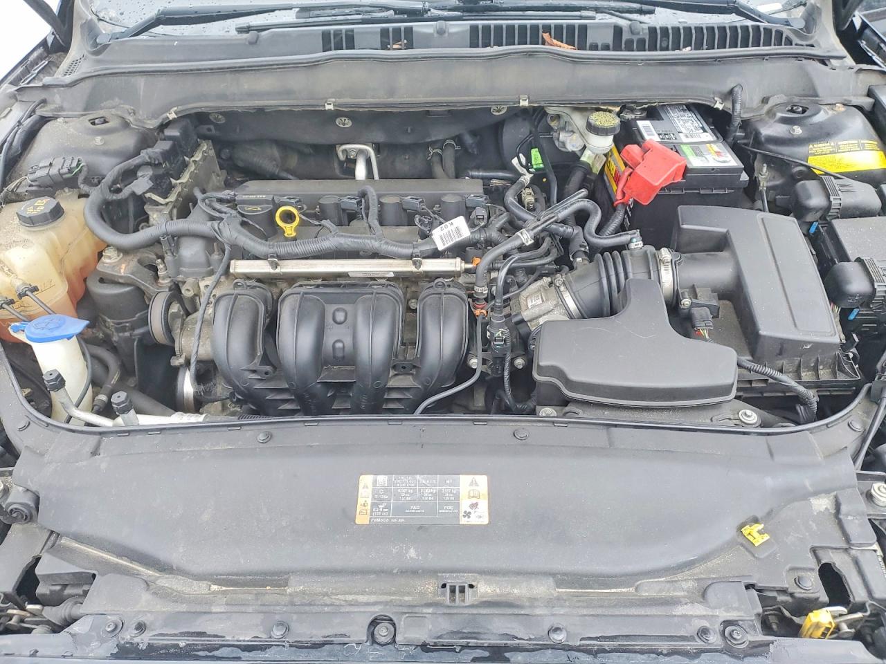 2015 FORD FUSION SE photo 11