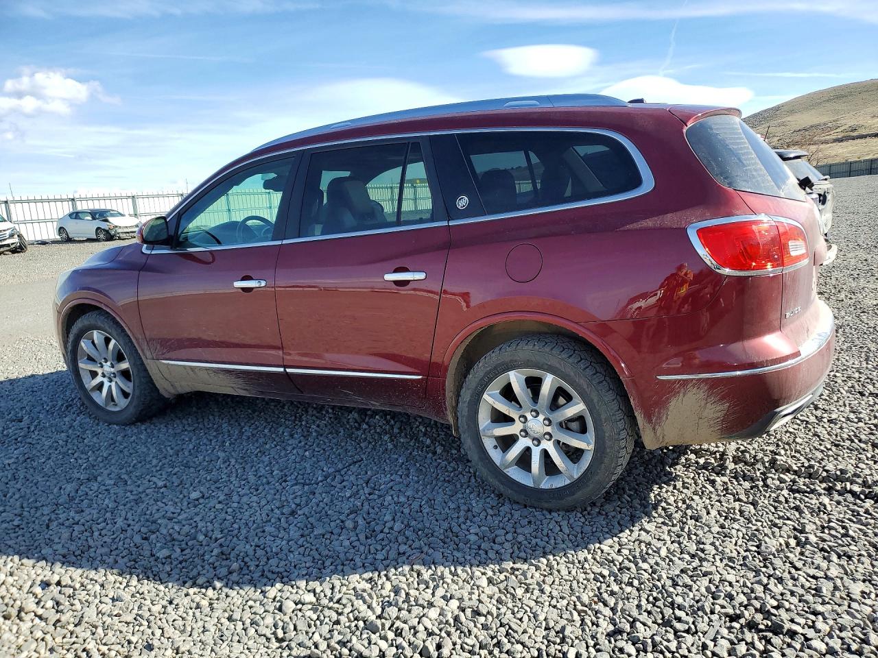 2015 BUICK ENCLAVE photo 2