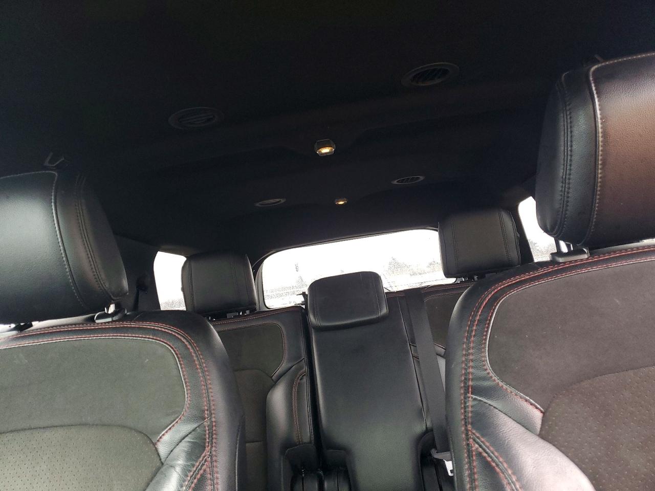 2018 FORD EXPLORER XLT photo 10