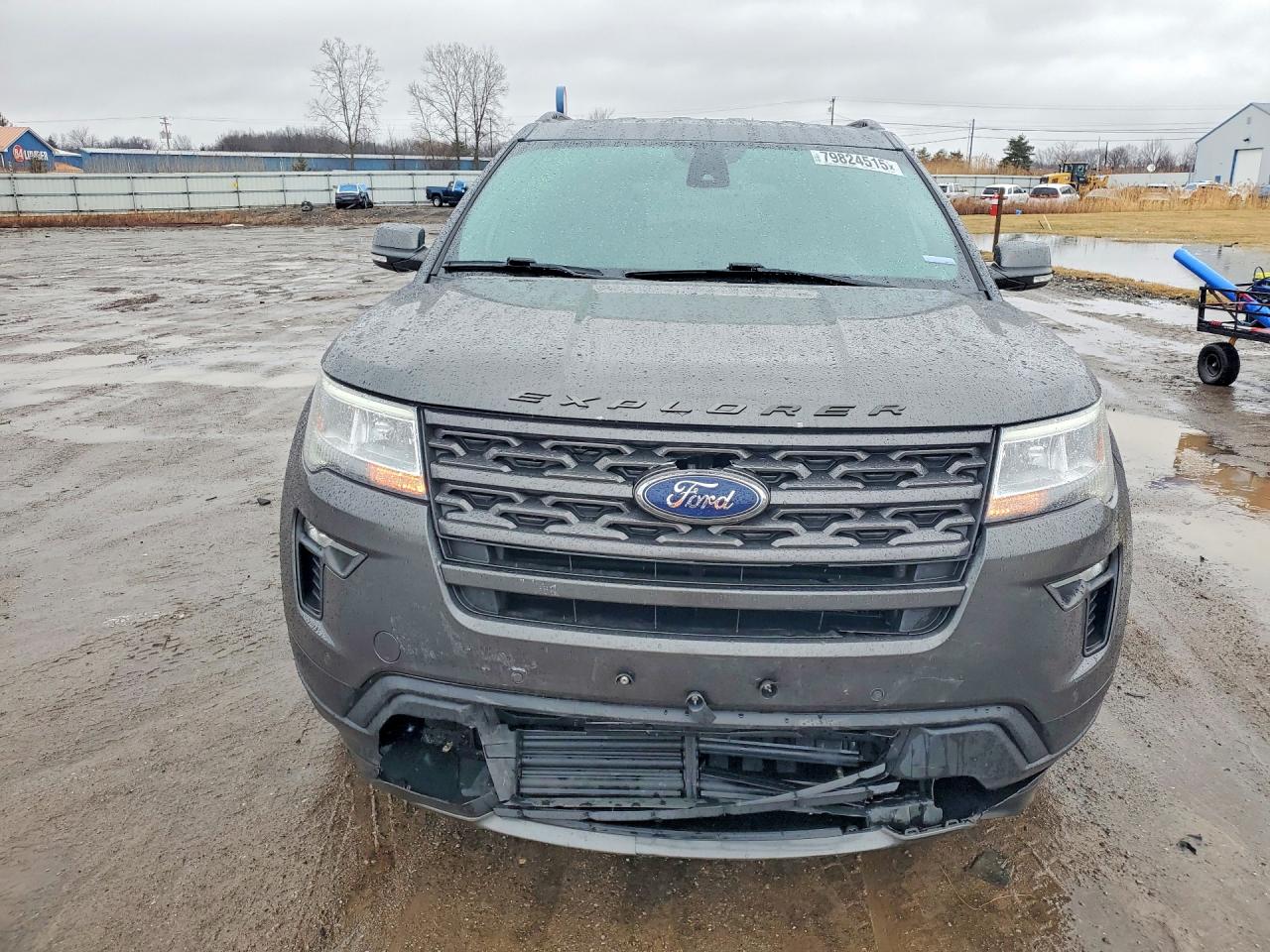 2018 FORD EXPLORER XLT photo 5