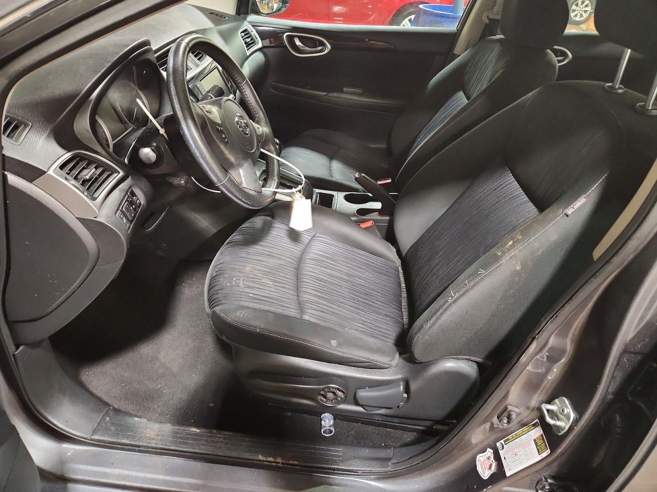 2019 NISSAN SENTRA SV photo 7