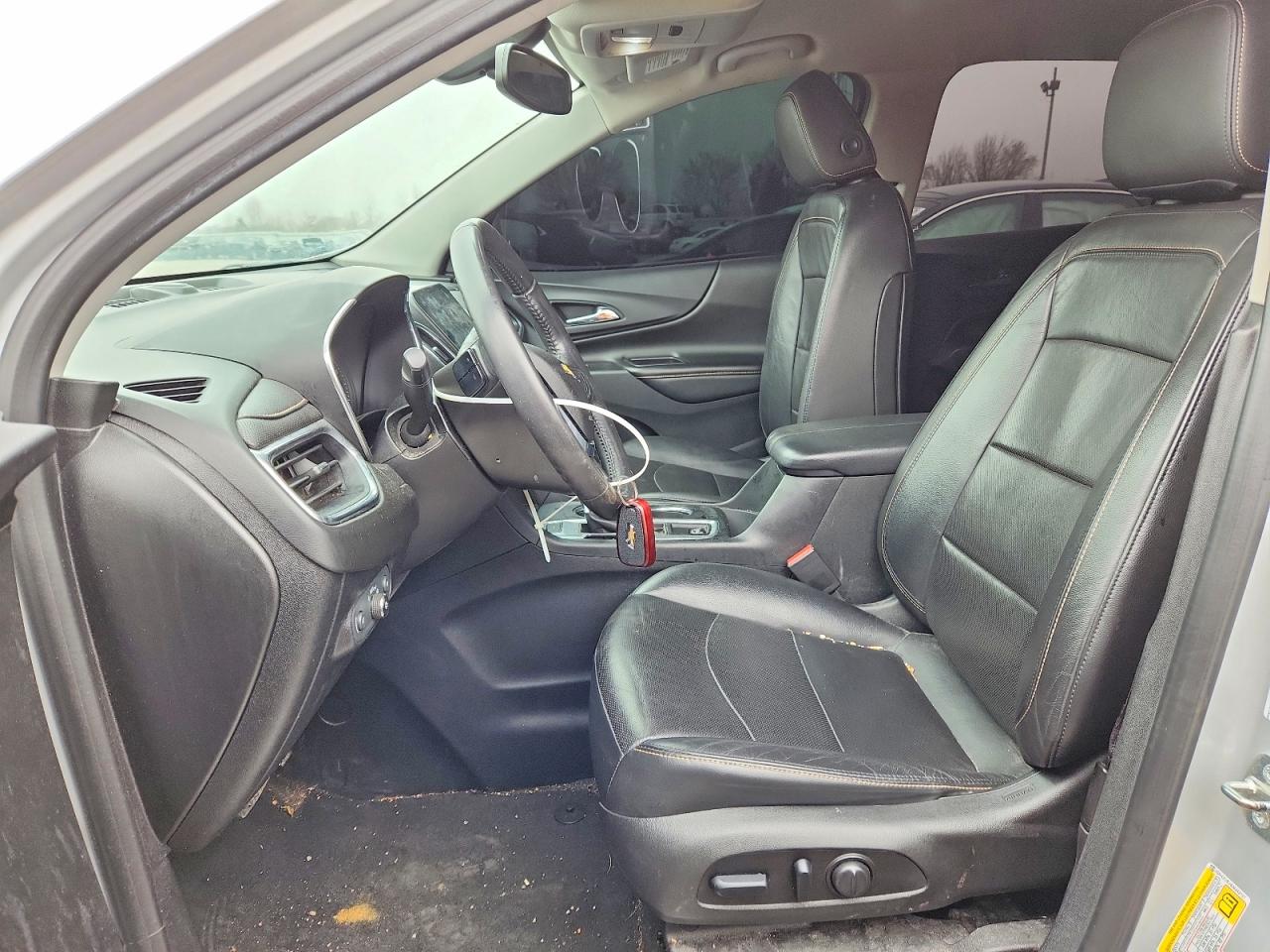 2018 CHEVROLET EQUINOX PREMIER photo 13