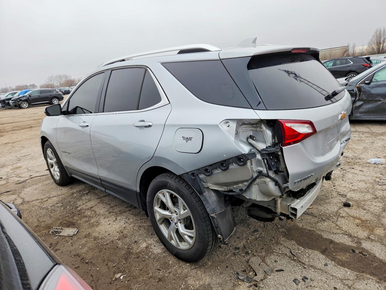 2018 CHEVROLET EQUINOX PREMIER photo 3