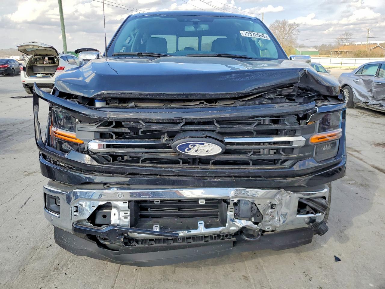 2024 FORD F150 XLT photo 9