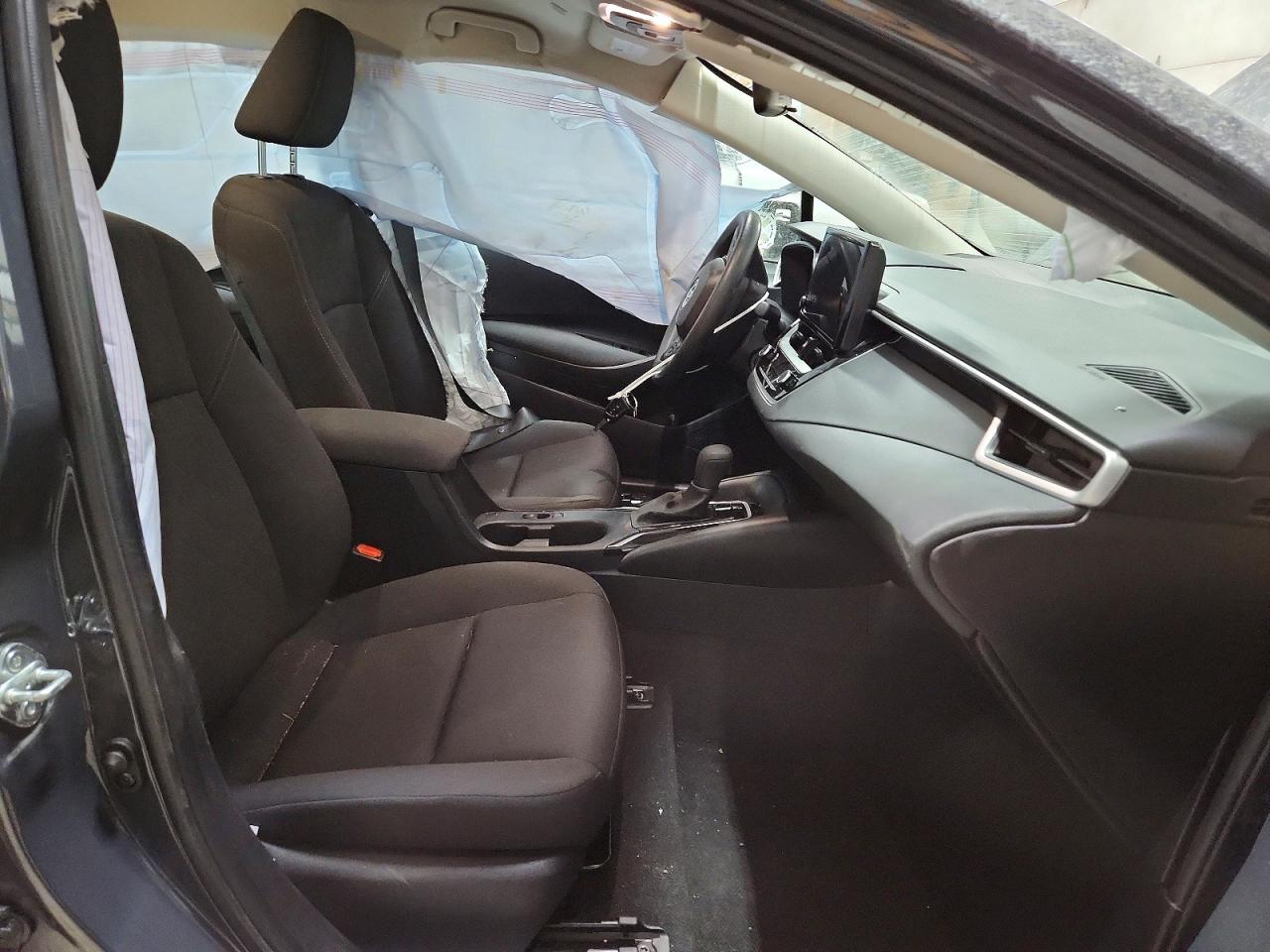 2023 TOYOTA COROLLA LE photo 13