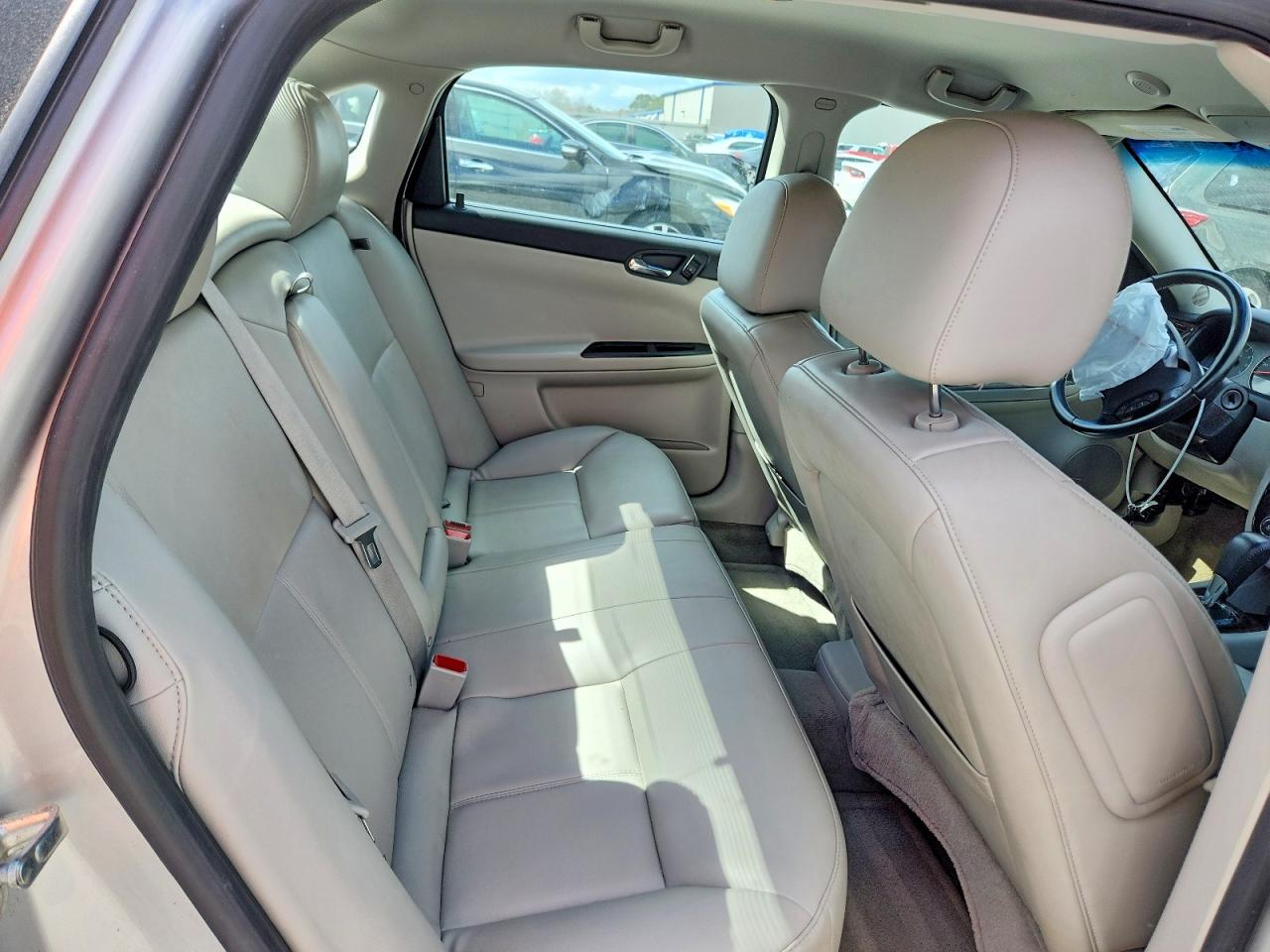 2013 CHEVROLET IMPALA LTZ photo 10