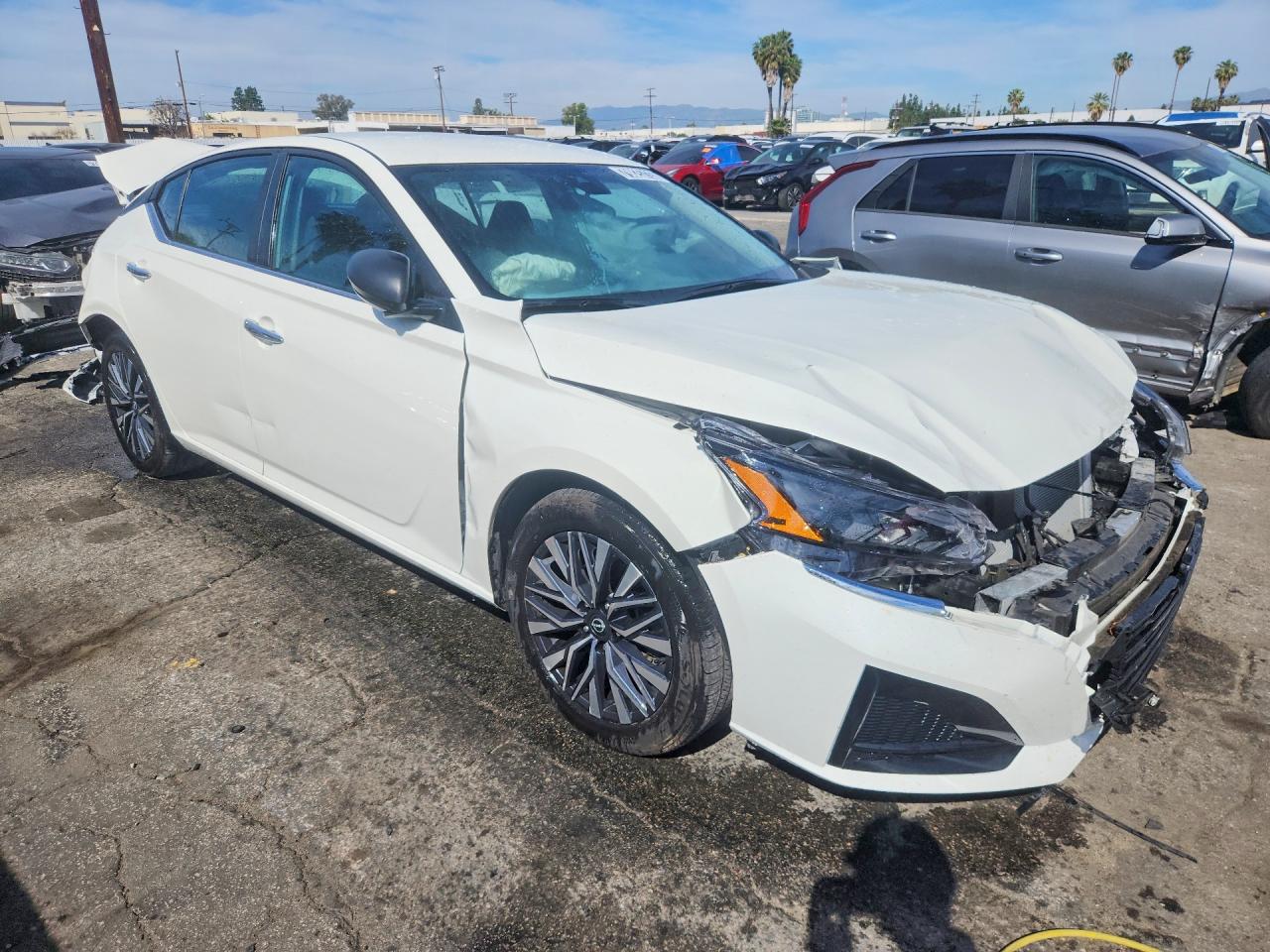 2025 NISSAN ALTIMA 2.5 SV photo 4