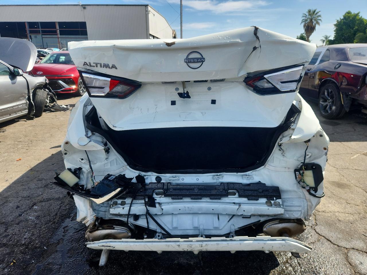 2025 NISSAN ALTIMA 2.5 SV photo 6